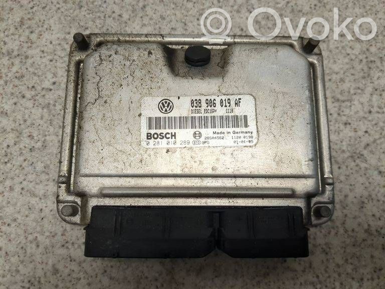 Volkswagen Polo IV 9N3 Engine control unit/module 