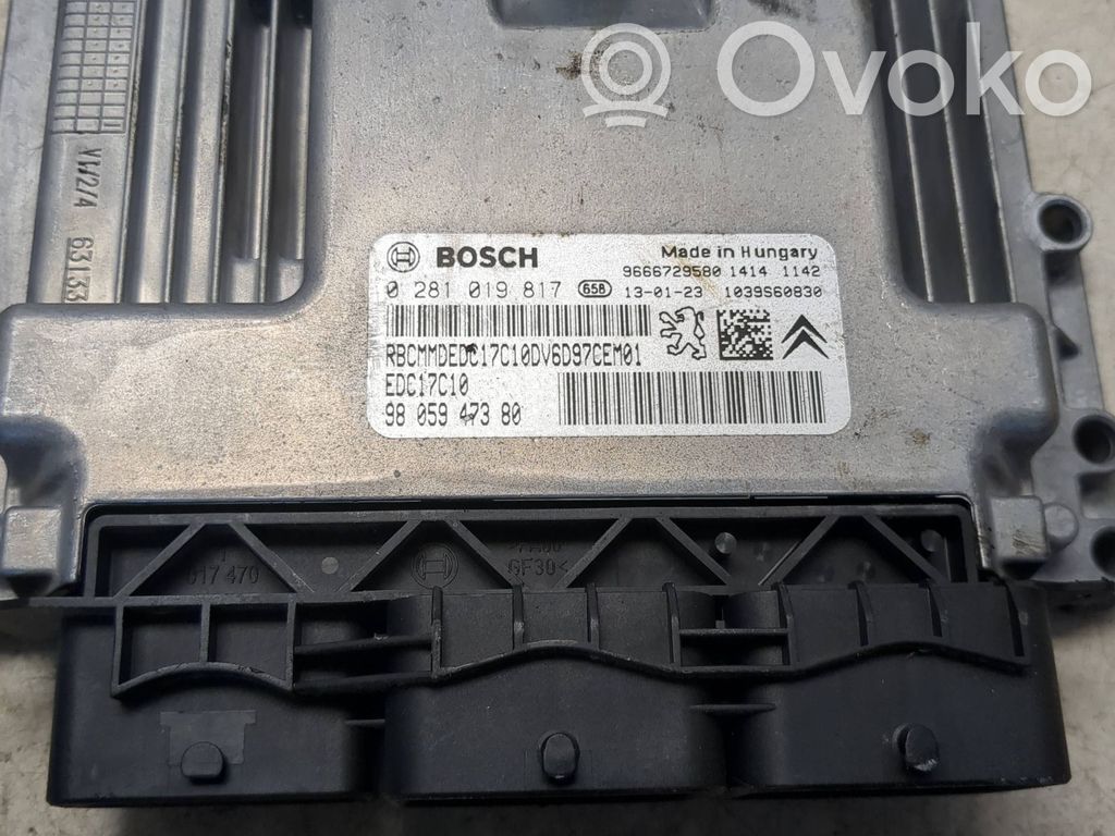 Peugeot 208 I Engine control unit/module 