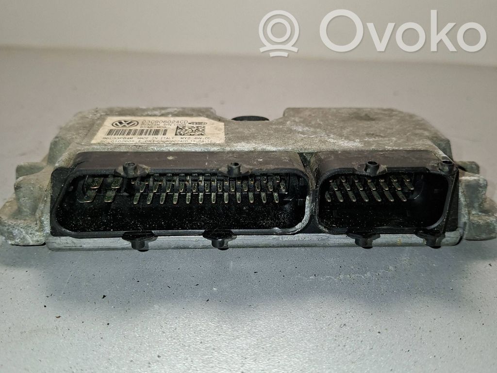 Volkswagen Polo IV 9N3 Engine control unit/module 