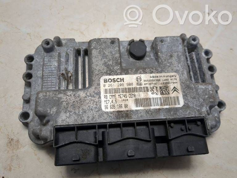 Citroen C4 I Picasso Engine control unit/module 