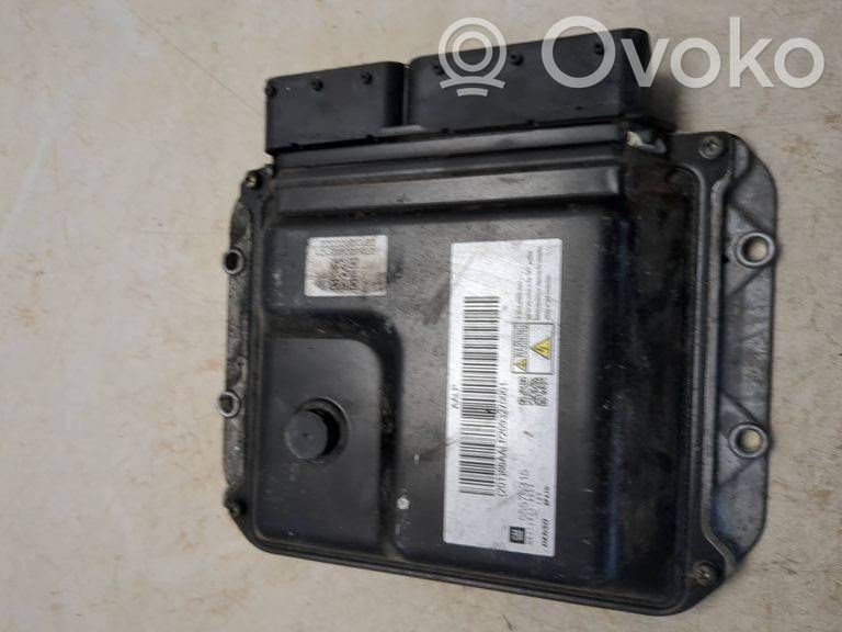 Opel Astra H Engine control unit/module 