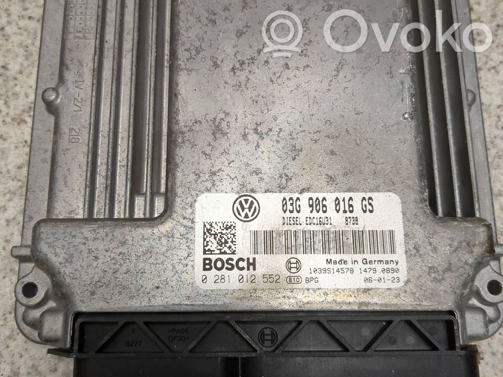 Volkswagen PASSAT B6 Engine control unit/module 