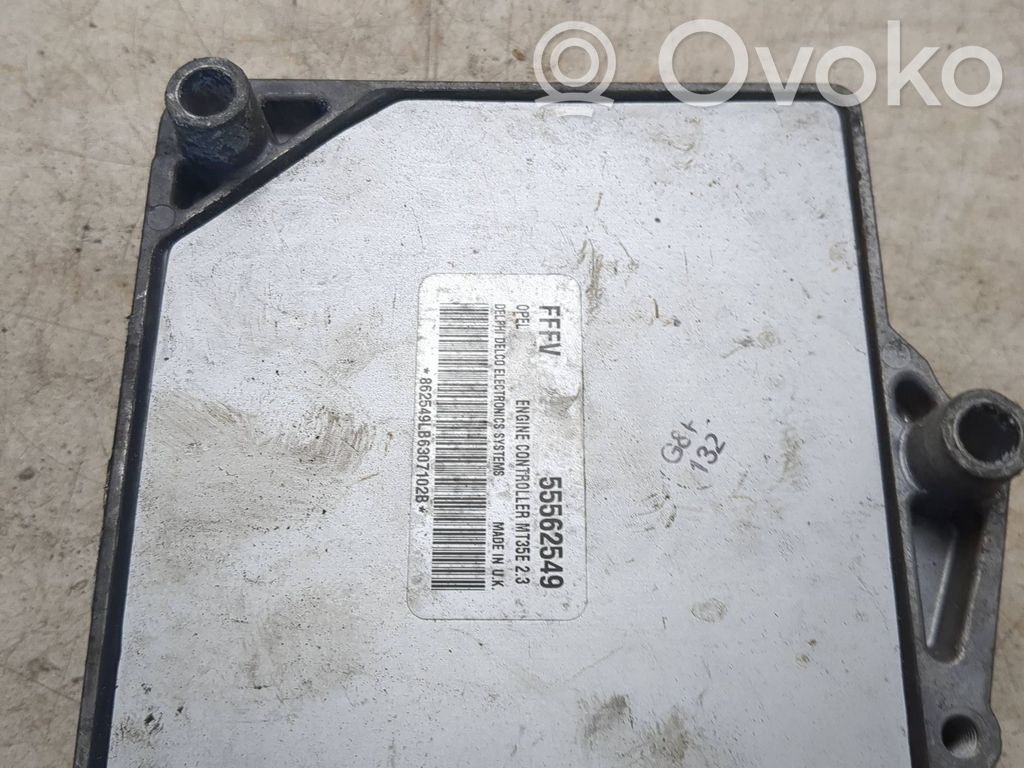 Opel Zafira B Engine control unit/module 