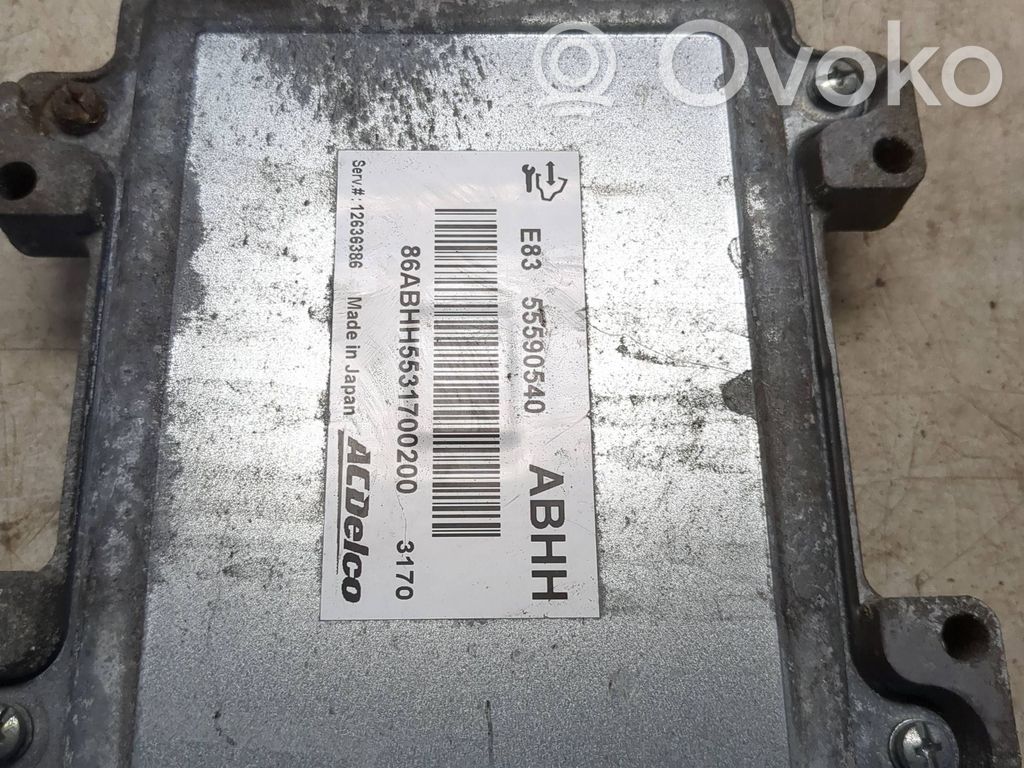 Opel Meriva B Engine control unit/module 