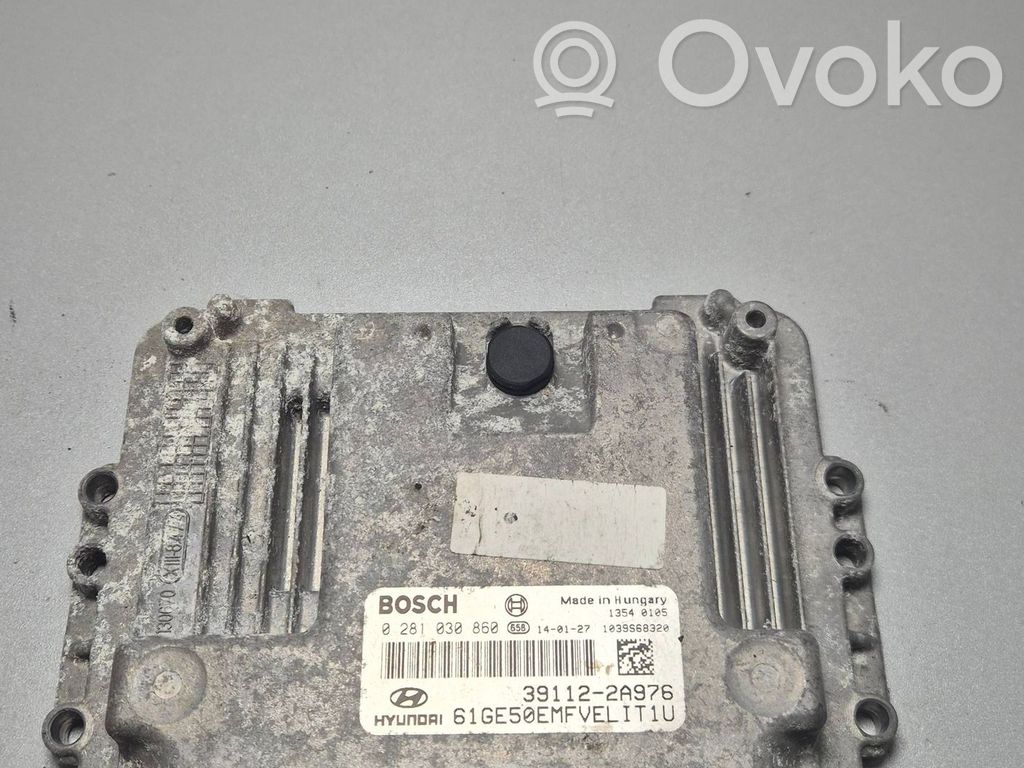 Hyundai i30 Engine control unit/module 