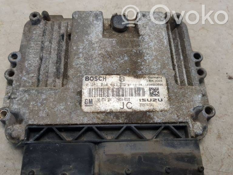 Opel Astra H Engine control unit/module 