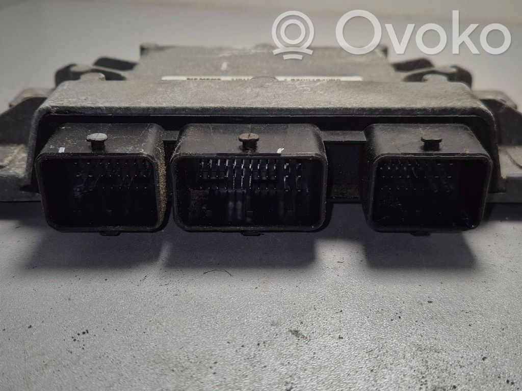 Engine control unit/module   8200783095,8200700600,S120202114