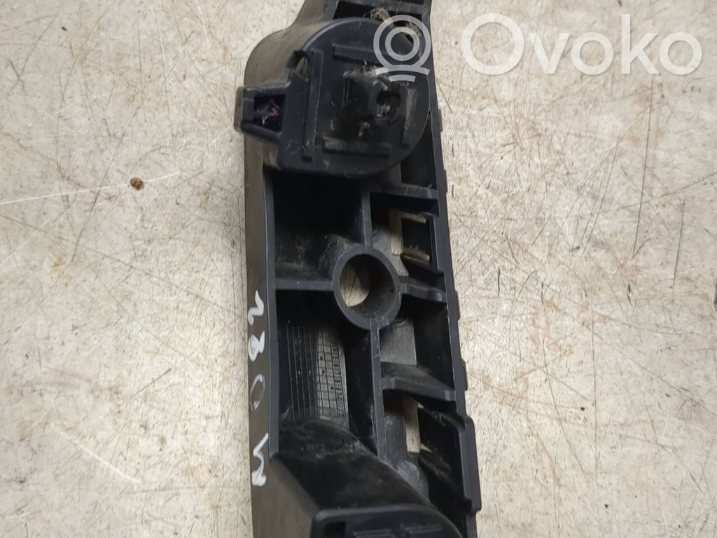 Nissan Note (E12) Front bumper mounting bracket 