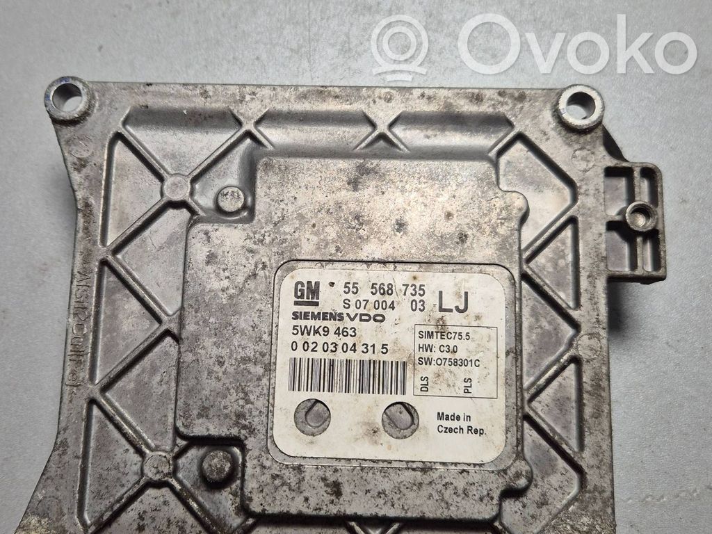 Opel Zafira B Engine control unit/module 