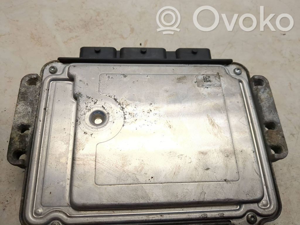 Peugeot 206 Engine control unit/module 
