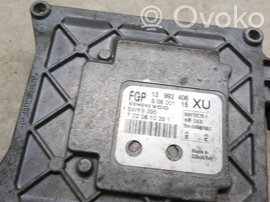 Opel Astra J Engine control unit/module 