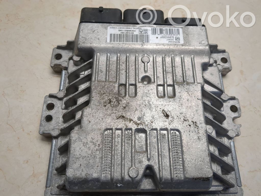 Peugeot 308 Engine control unit/module 