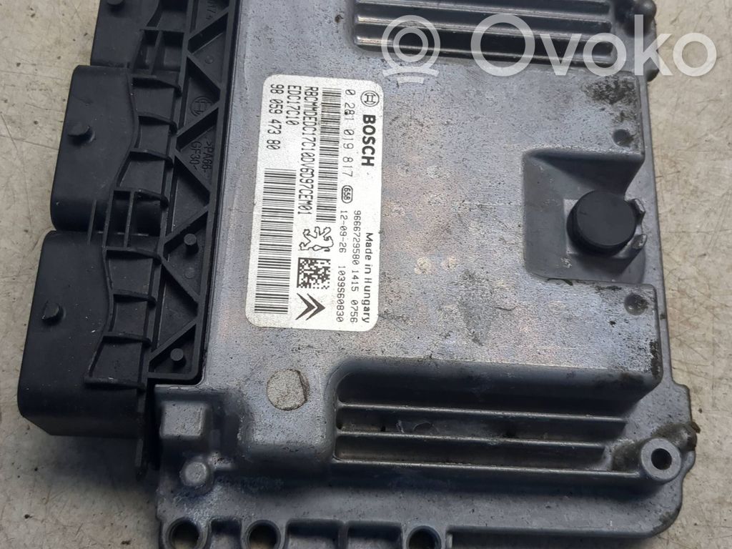 Peugeot 208 I Engine control unit/module 
