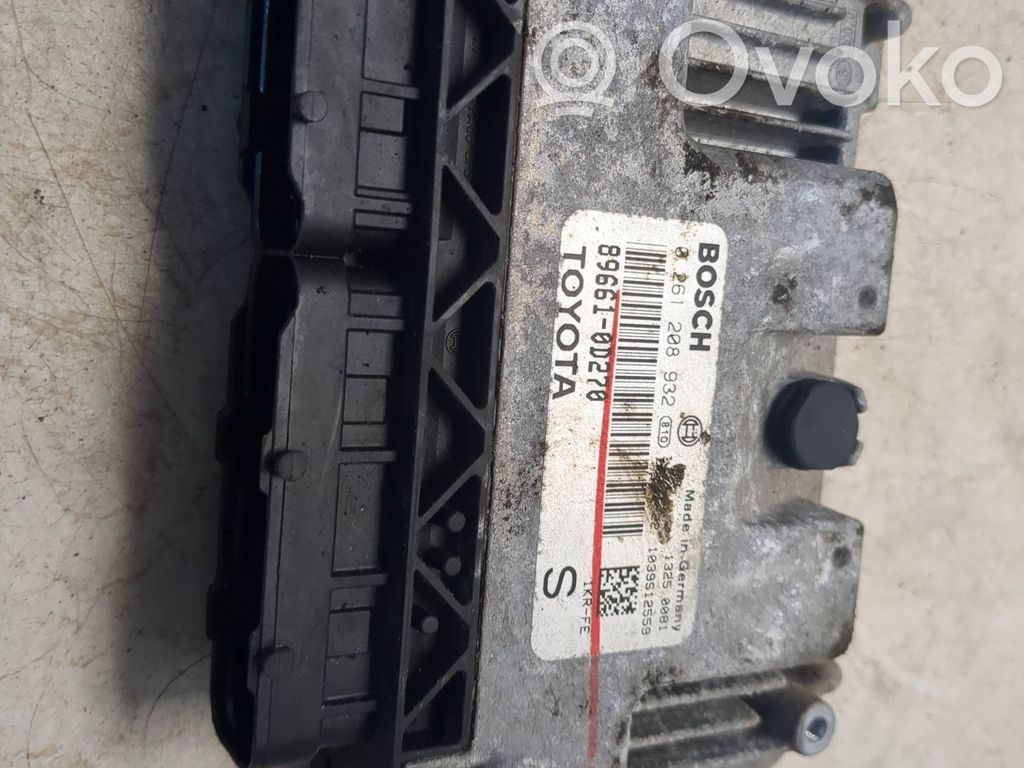 Toyota Yaris Engine control unit/module 