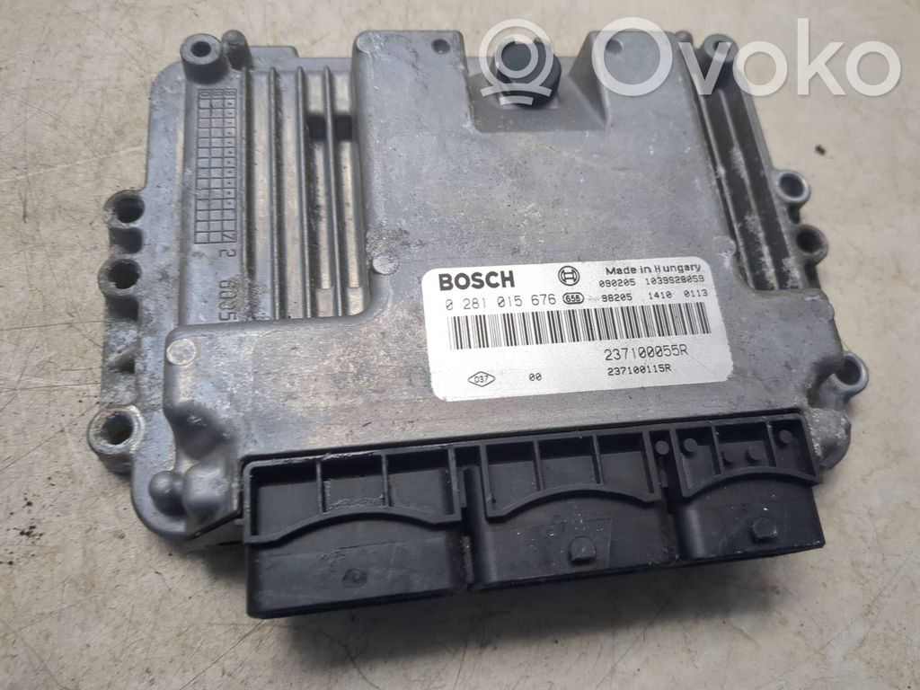 Renault Megane II Engine control unit/module 