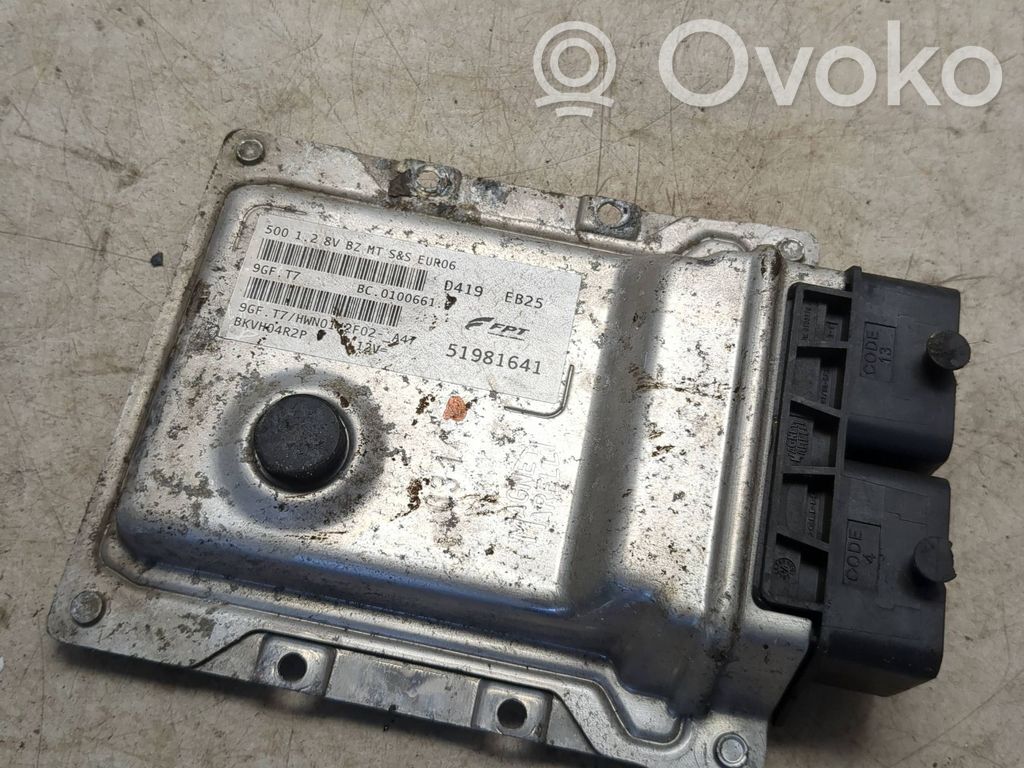 Fiat 500 Engine control unit/module 