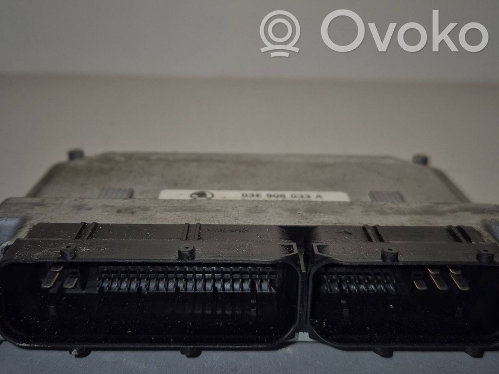Skoda Fabia Mk1 (6Y) Engine control unit/module 