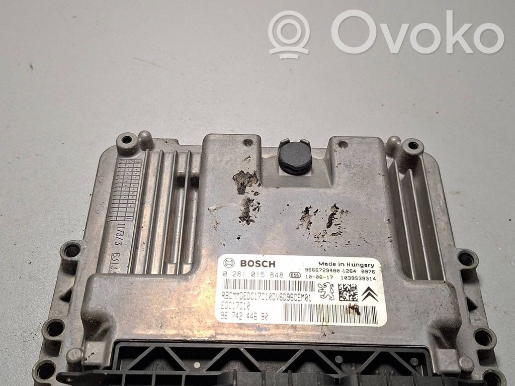Citroen C5 Engine control unit/module 