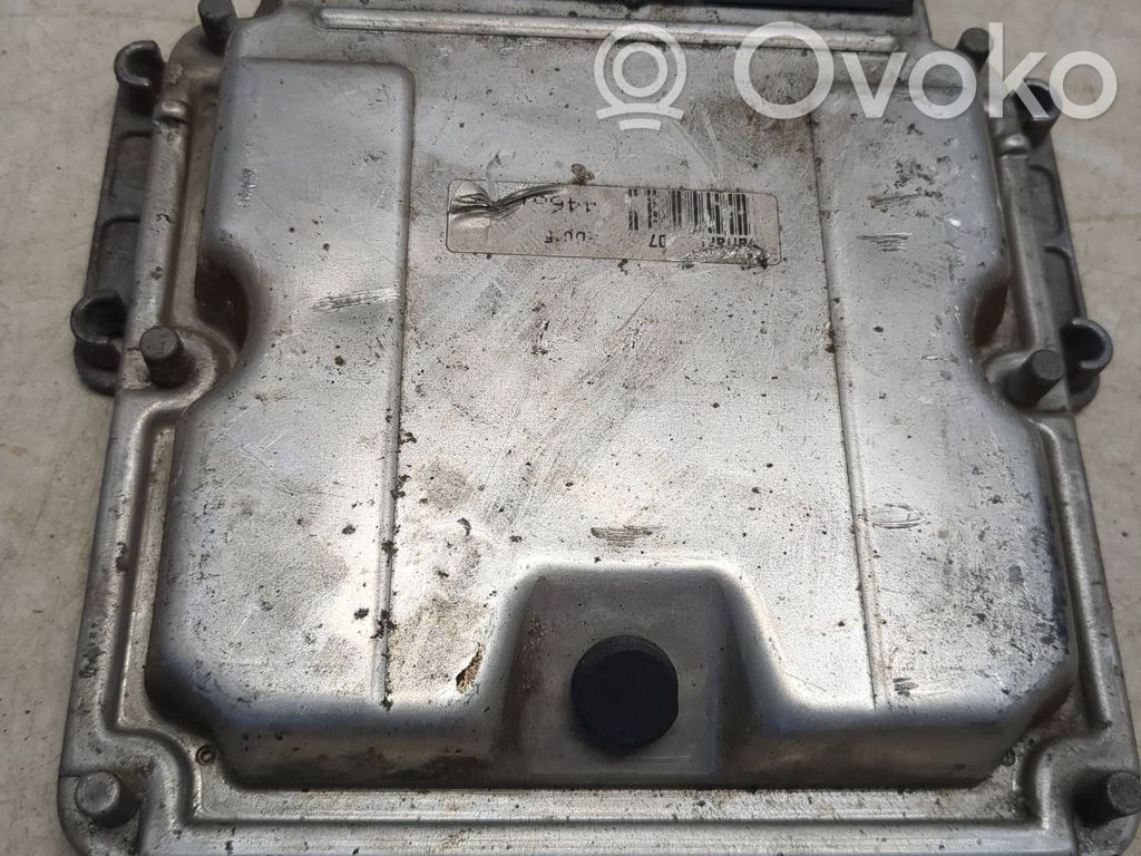 Peugeot 208 I Engine control unit/module 