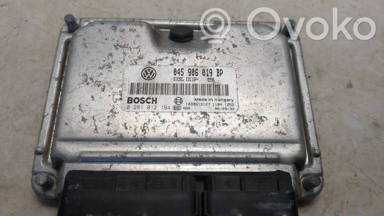 Volkswagen Polo IV 9N3 Engine control unit/module 