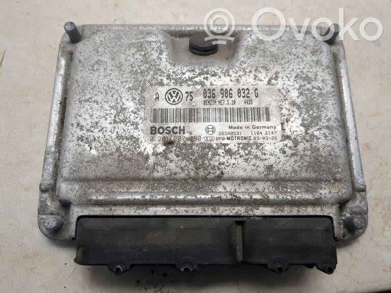Volkswagen Golf IV Engine control unit/module 