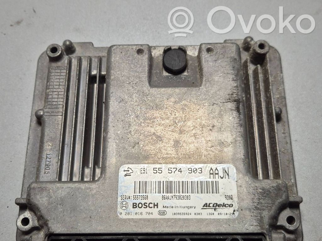 Opel Insignia A Engine control unit/module 