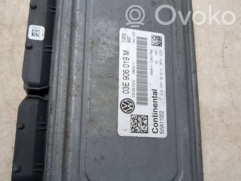 Volkswagen Polo V 6R Engine control unit/module 