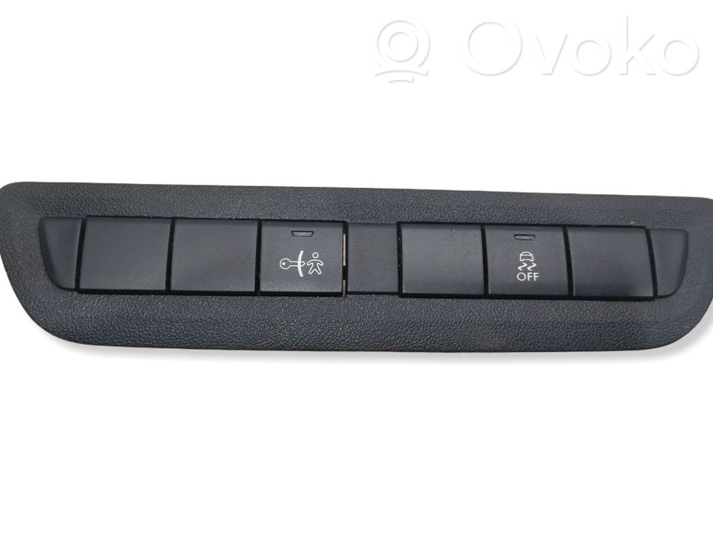 Peugeot 2008 I Child safety switch 