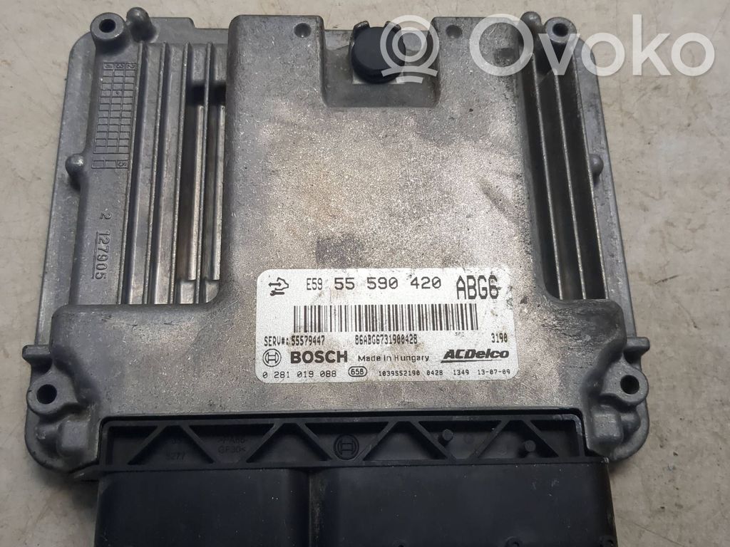 Opel Insignia A Engine control unit/module 