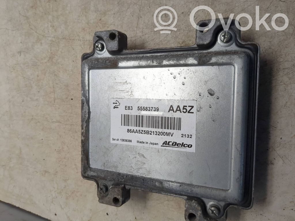 Opel Meriva B Engine control unit/module 