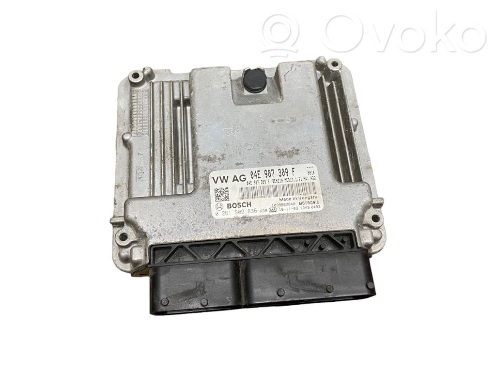 Volkswagen Golf VII Engine control unit/module 