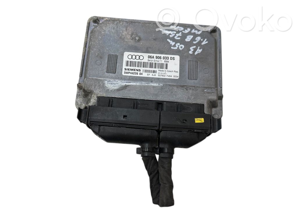 Engine control unit/module   06A906033DS,5WP4422604