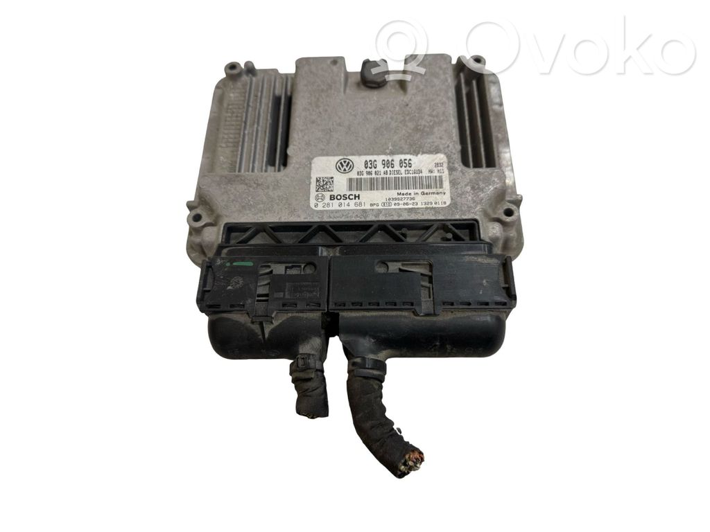 Volkswagen Touran I Engine control unit/module 