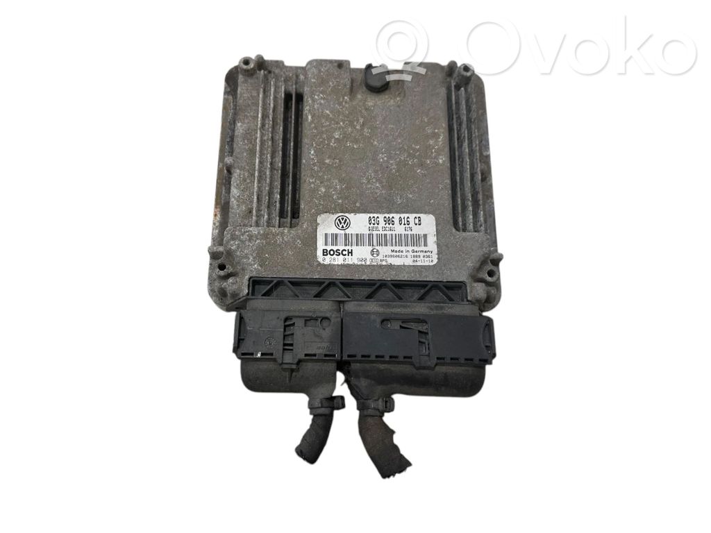 Volkswagen Golf V Engine control unit/module 
