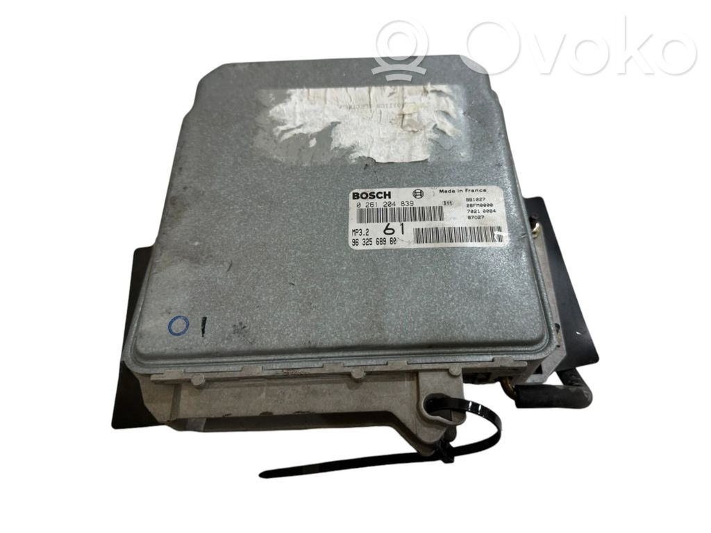 Peugeot 406 Engine control unit/module 