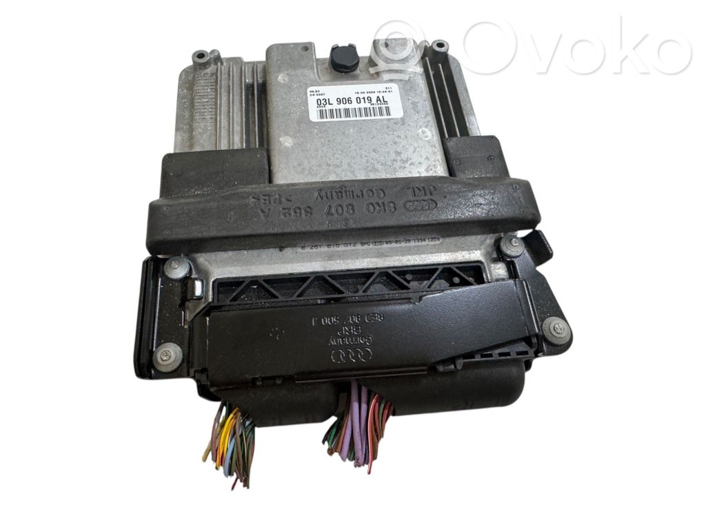 Audi A4 S4 B8 8K Engine control unit/module 