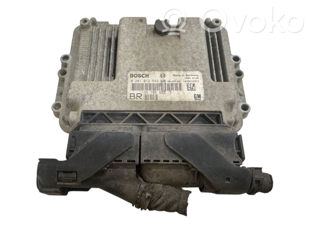 Opel Zafira B Engine control unit/module 