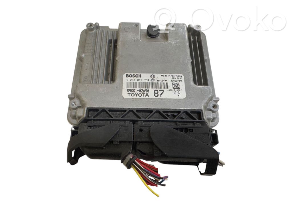 Toyota Corolla E120 E130 Engine control unit/module 