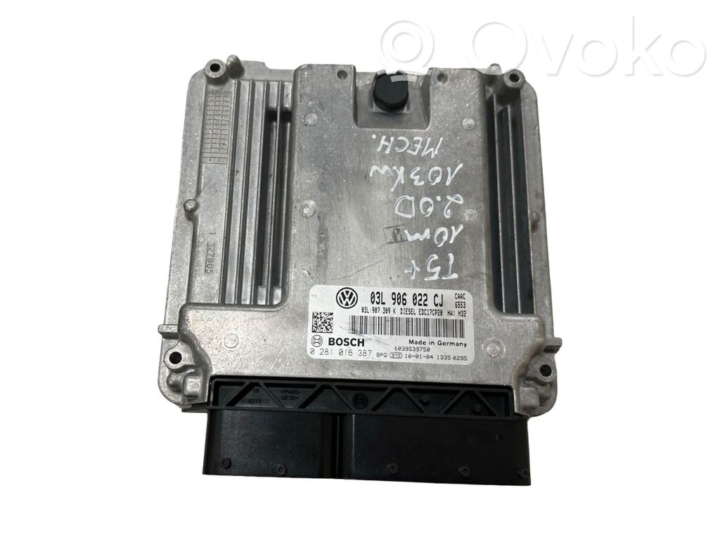 Volkswagen Transporter - Caravelle T5 Engine control unit/module 