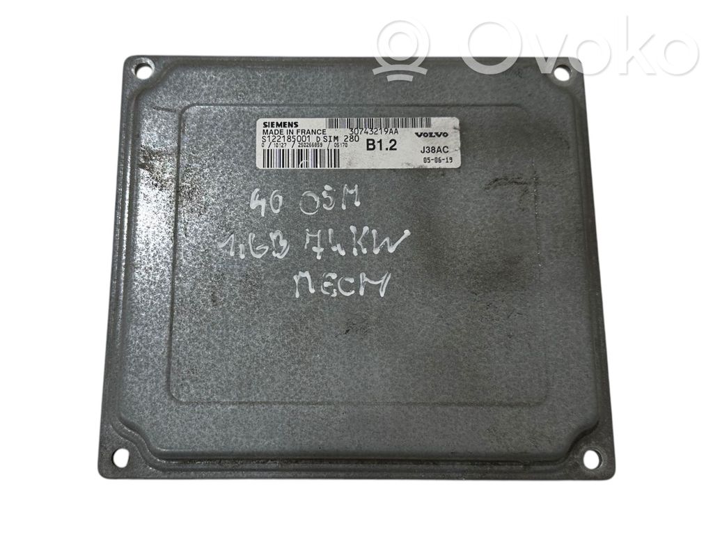 Volvo S40 Engine control unit/module 