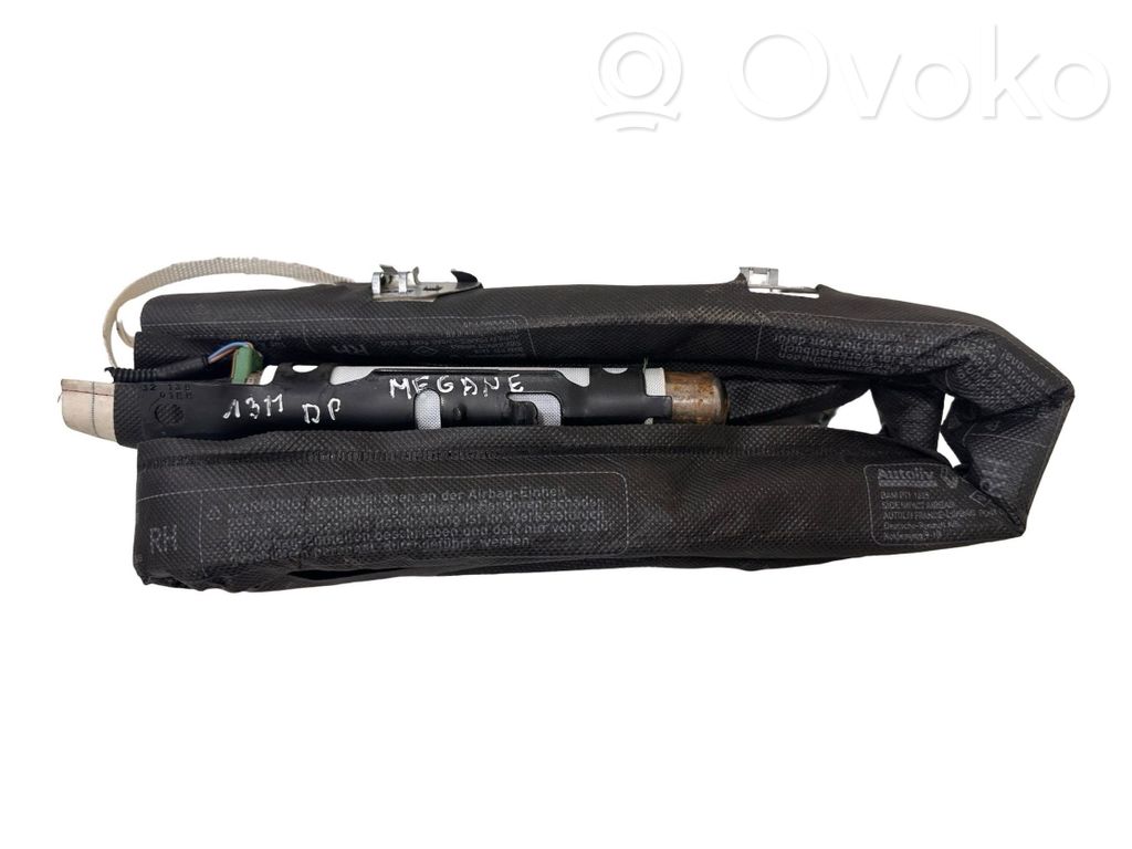 Kurtyna airbag   985P07779R,32830795825,620667900