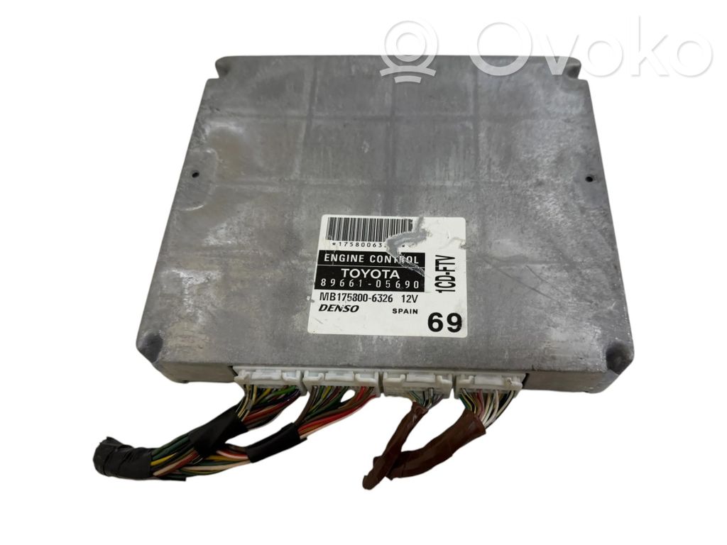 Toyota Avensis T250 Engine control unit/module 