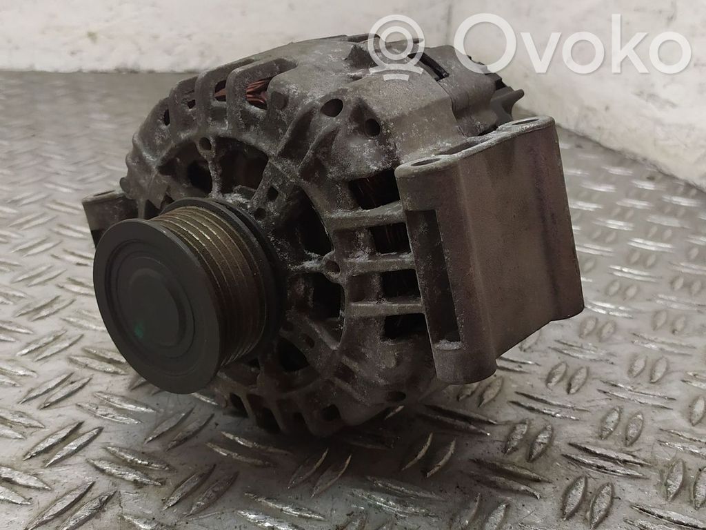 Audi A4 S4 B6 8E 8H Generatorius 