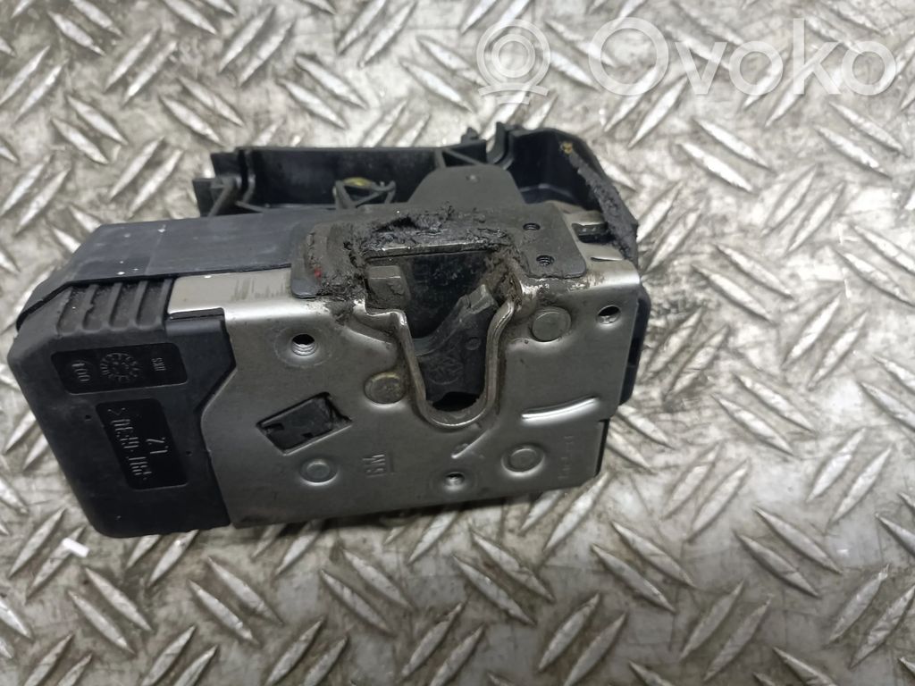 Opel Combo C Front door lock 