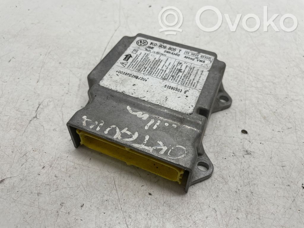 Skoda Octavia Mk3 (5E) Airbag control unit/module 