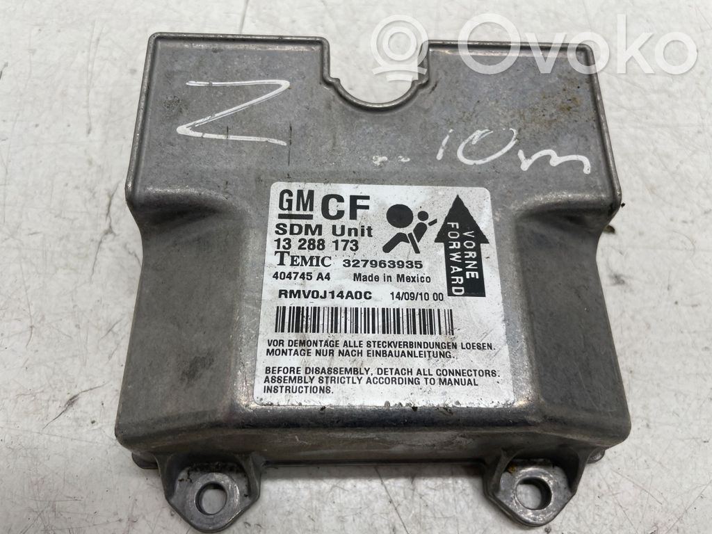 Opel Zafira B Airbag control unit/module 