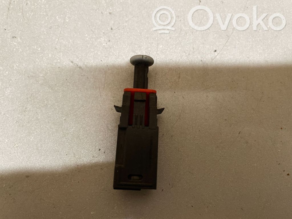 Opel Corsa E Sensor Bremspedal 