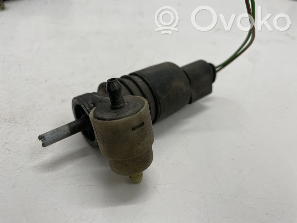 Skoda Octavia Mk3 (5E) Windscreen/windshield washer pump 