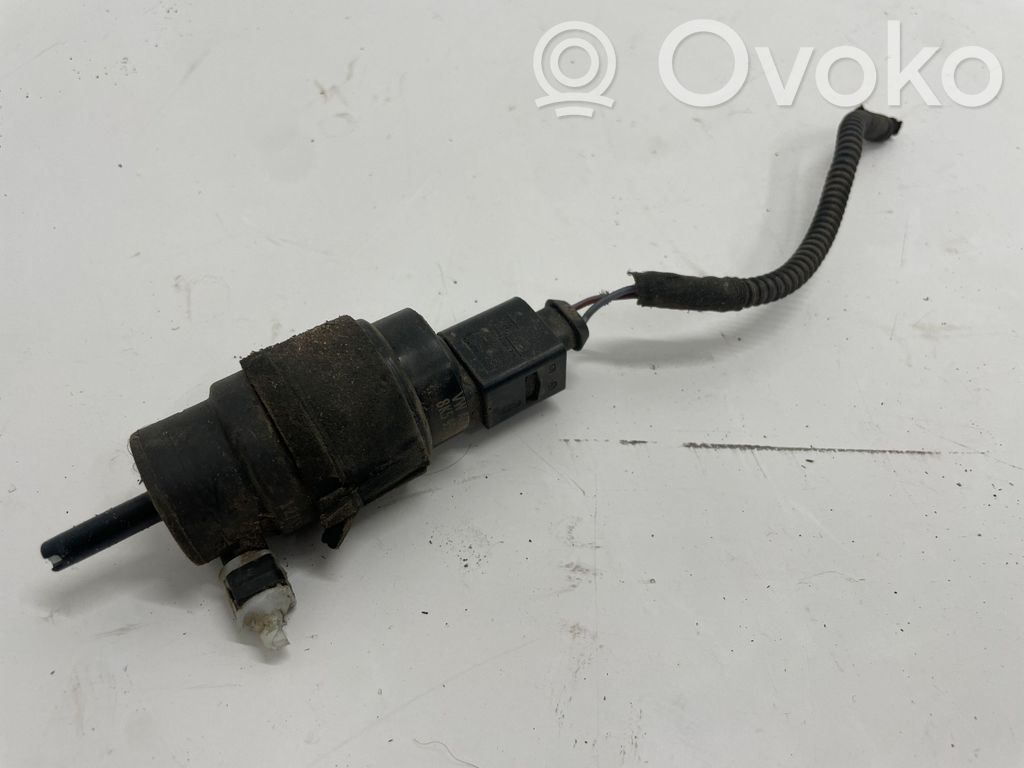 Audi A6 S6 C7 4G Windscreen/windshield washer pump 