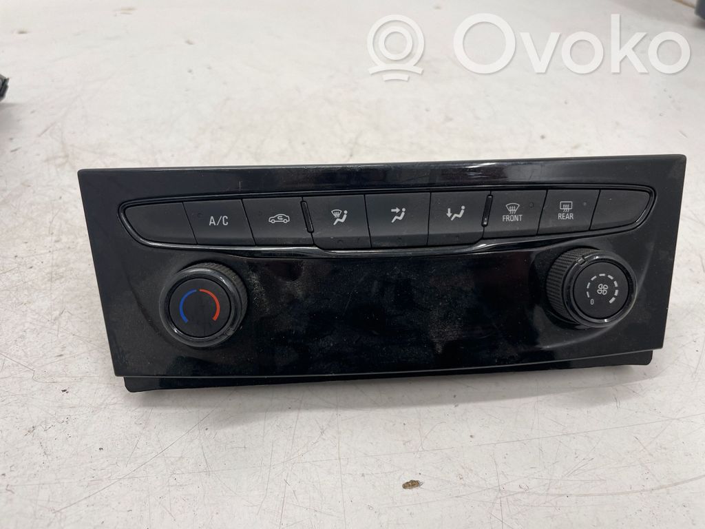 Opel Astra K Climate control unit 